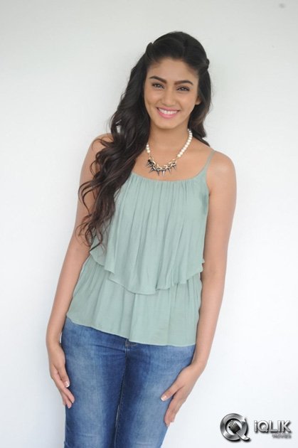 Sana-Maqbool-at-Dikkulu-Choodaku-Ramayya-Press-Meet